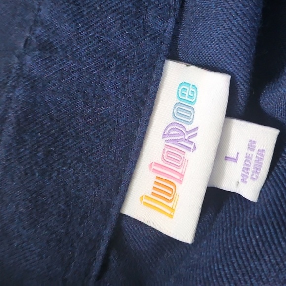 LuLaRoe Abigail Button Down Navy Blue Shacket - Picture 9 of 13